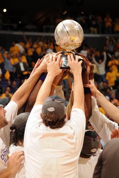 在权衡利弊 在权衡利弊